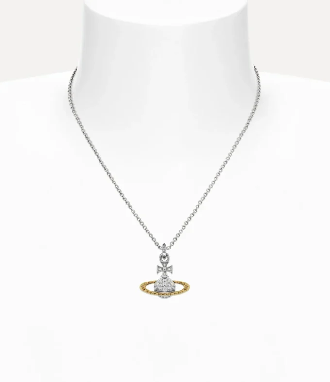 Collar con colgante Mayfair Bas Relief Collar con colgante Mayfair Bas Relief
