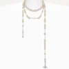 Collar de perlas rotas