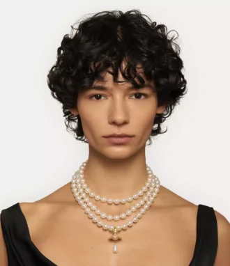 Gargantilla de tres filas con perlas en forma de gota Gargantilla de tres filas con perlas en forma de gota
