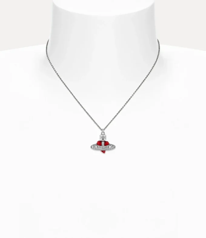 Nuevo collar con colgante de corazón de diamantes Nuevo collar con colgante de corazón de diamantes